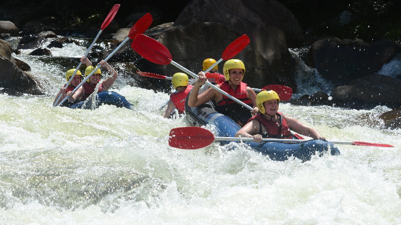 Take a paddle on the wildside in your own Sports Raft. An unforgettable experience of fun, adrenalin and laughter as you navigate through grade 2 and 3 rapids of the stunning Tully River. 